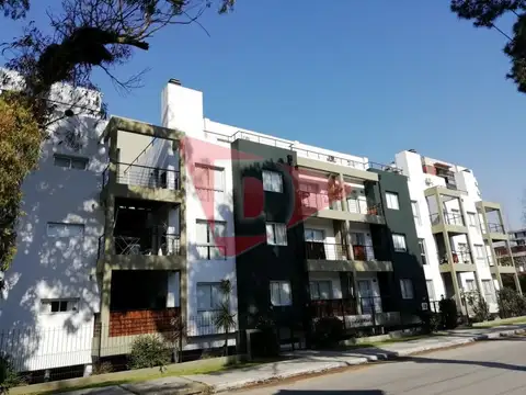 Rivadavia 400, Piso 2