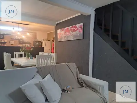 VENTA CLUB DE CAMPO LAS ACACIAS CASA TIPO DÚPLEX 4 AMBIENTES LA REJA