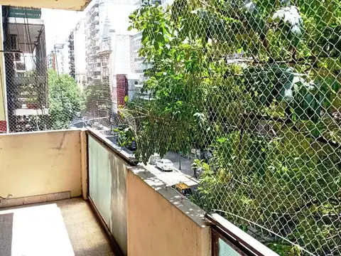 Av Rivadavia 3900, Piso 4