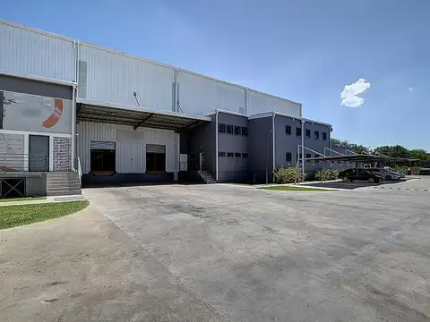 Galpon en Alquiler 152  mts Frente