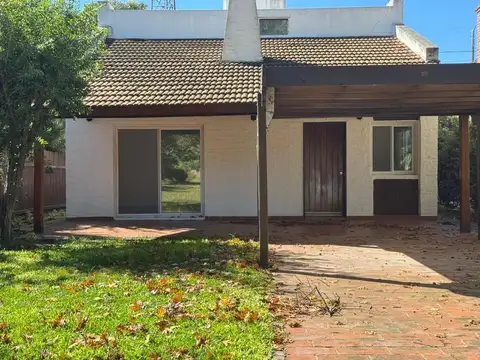 CASA EN VENTA EN MASCHWITZ COUNTRY CLUB 3 DORMITORIOS