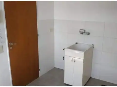 Depto Tipo Casa en Venta en Rosario, USD 95.000