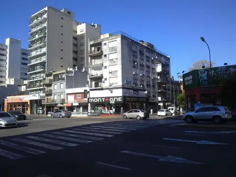 Departamento en Venta de 2 ambientes en Martinez, excelente ubicación 