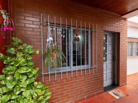 CASA EN VENTA, VILLA BALLESTER, APTO CREDITO
