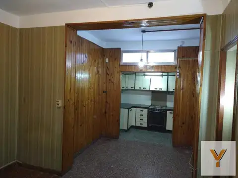 PH en venta - 1 dormitorio 1 baño - patio - 54mts2 - Ramos Mejia