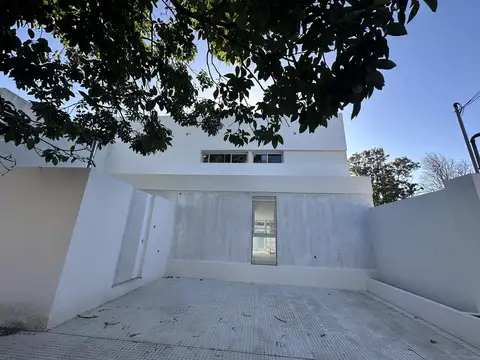 Punta Chica, Libertador al Río