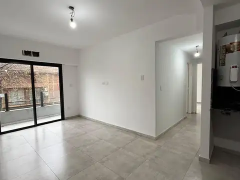 Departamento en Alquiler en Lanús Oeste, $ 1.200.000