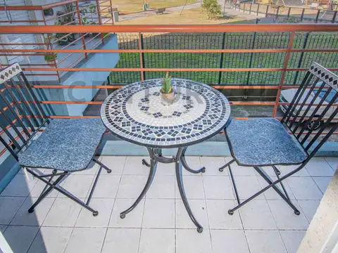 Pi y Margall 800, Piso 1