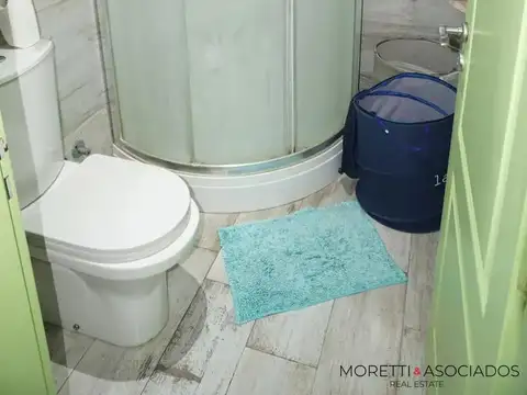 Casa 7 ambientes con 5 baños