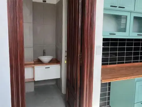 Departamento 5 ambientes con 2 baños