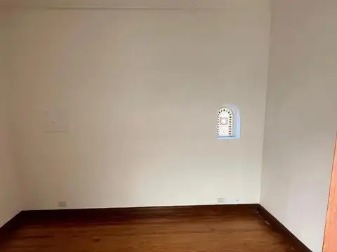 Avenida Ingeniero Huergo e/ Avenida San Juan y Humberto 1°