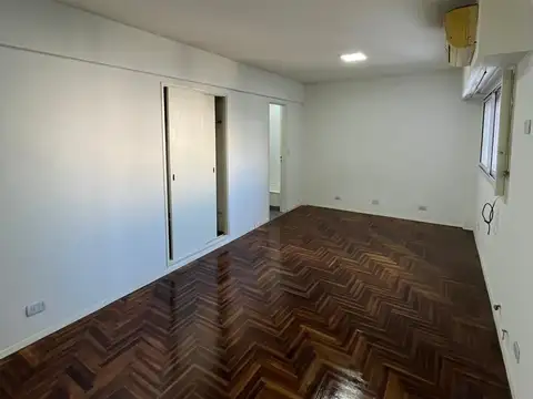 ALQUILER OFICINA O CONSULTORIO EN ALMAGRO