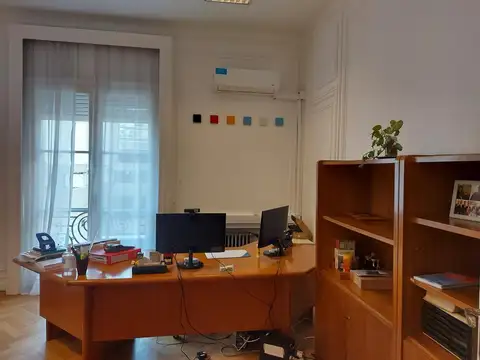 Oficina en Venta al Norte