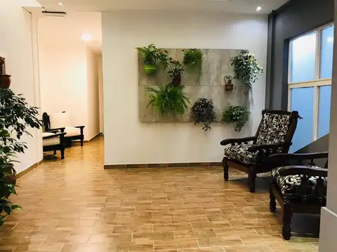 F De Las Carreras 100