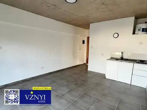 Marina Tomas Espora  al 2300