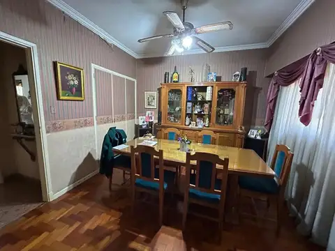 Casa 4 ambientes con 3 baños