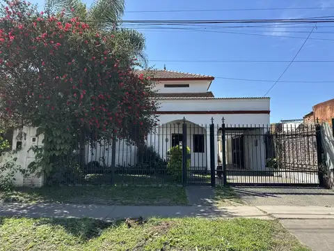 Av. Mate de Luna  al 2800