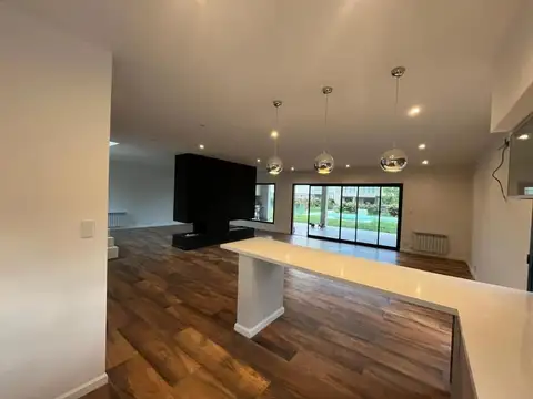 Casa en Venta en Puertos - Barrio Ceibos, USD 339.000