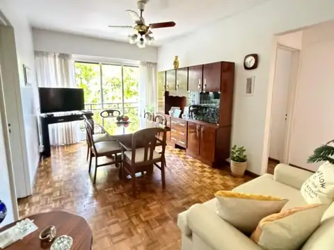 Venta Departamento Congreso 3 ambientes Balcon frances al Frente