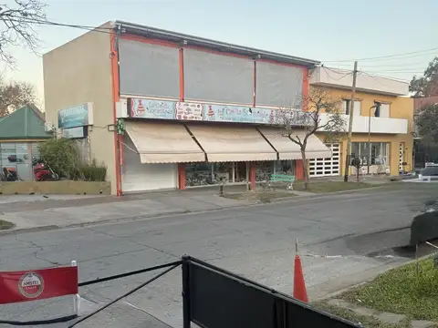 Local en Alquiler sobre Presidente Perón al 1700