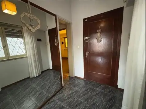 Casa en Venta en El Palomar, USD 130.000