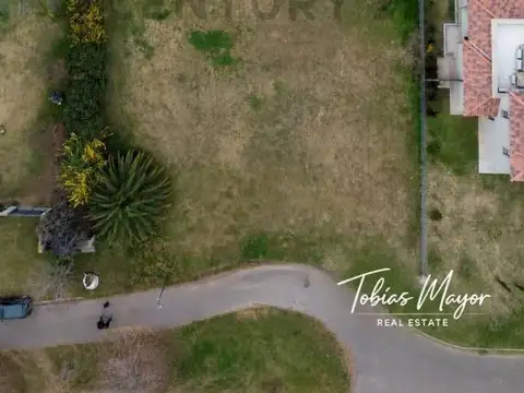 Terreno en Venta en Barrio Echeverría | 1.500 m² Aprox. | Ideal Desarrollo o Vivienda