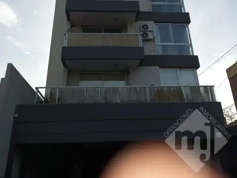 Avenida Cazon al 400