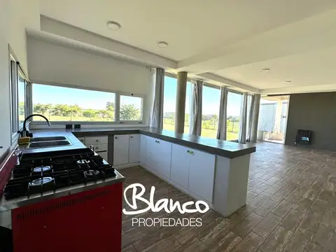 Casa en Venta al Suroeste