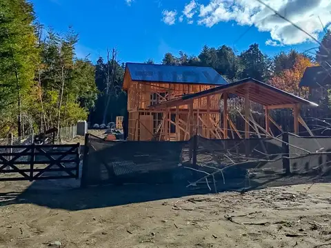 El Raulí 100, Piso 0