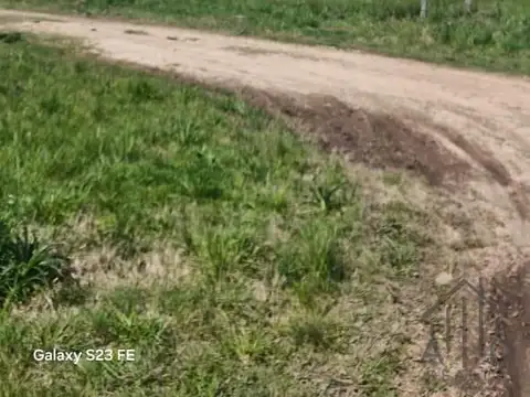 Terreno en Venta 12  mts Fondo
