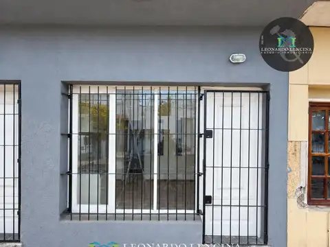 Depto Tipo Casa 2 ambientes con 1 baño