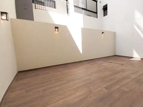 Local en Venta en Santos Lugares, USD 160.000