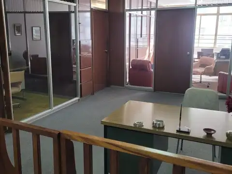 Oficina en venta - 4 Despachos 2 Baños - 155Mts2 - San Nicolás