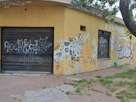Alquiler Depósito 172 m² en esquina - Lanús Oeste