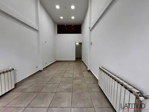 Gobernador Deloqui 300