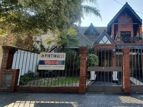 venta casa villa sarmiento 6 ambientes mas dependencias, se toma departamento en parte de pago