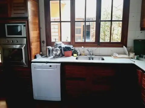 Casa en Venta en Parque Chacabuco, USD 300.000