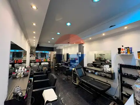VENTA DE LLAVE DE PELUQUERÍA EN FUNCIONAMIENTO