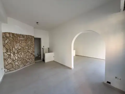 Local en Alquiler en San Fernando Vias  /  Centro, $ 800.000