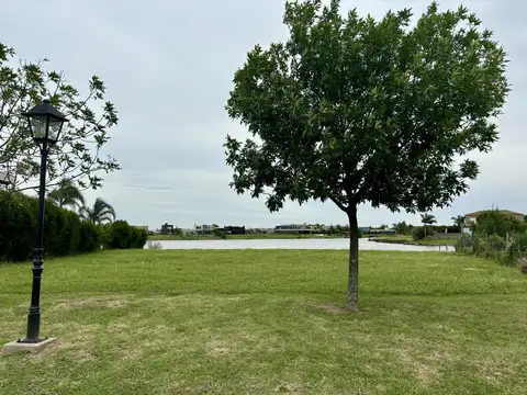 Terreno en Venta en San Sebastian, USD 105.000