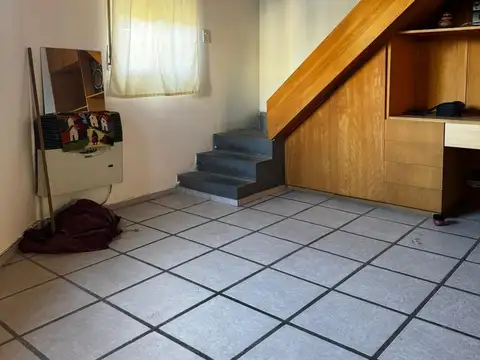 Casa en Alquiler en La Plata, $ 830.000