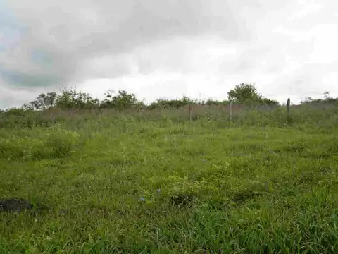 Campo Quijano. Loteo Aires de Quijano. Mza E. Lote 100
