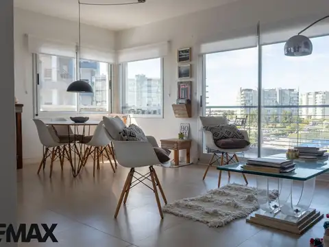 Venta depto 3 amb a la laguna - Sendero Nordelta
