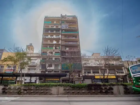 VENTA LA BOCA DEPARTAMENTO 5 AMB. C/ VISTA ABIERTA