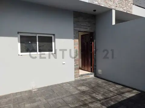 Casa en Venta en La Plata, USD 63.000