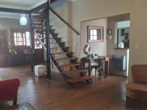 Casa en Santo Tomé con cuatro dormitorios