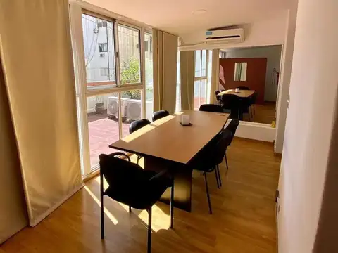 Luminosas oficinas en Tribunales