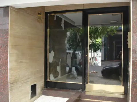 Camarones 1600, Piso 3