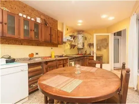 Depto Tipo Casa en Venta de 5 ambientes