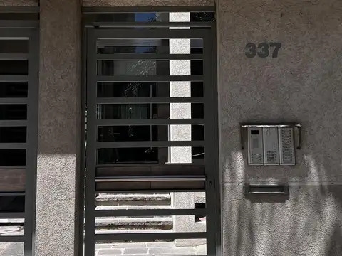 Cochera céntrica descubierta FINANCIADA